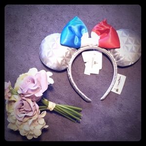NWT France Minnie Ears
